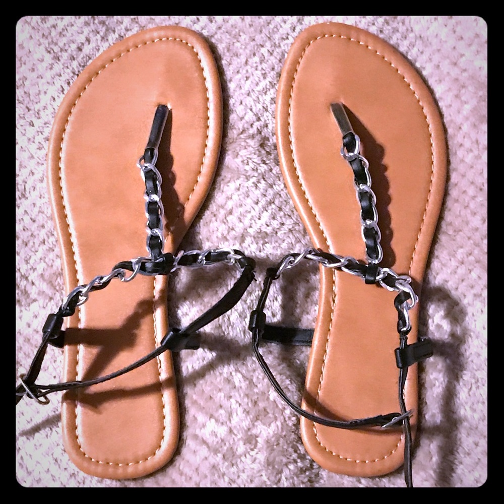 ⭐️4 for $20⭐️NWOT Adorable sandals